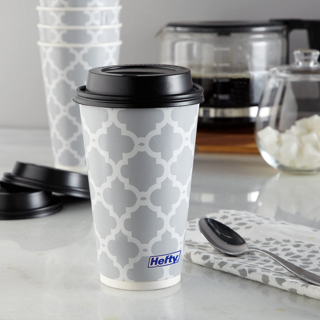 Hefty Disposable Hot Cups with Lids, Insulated Paper Coffee Cups for Tea, Cocoa and Hot Beverages, Leak Resistant Single Use Drink Cups, 16 Ounce, 20 Count
