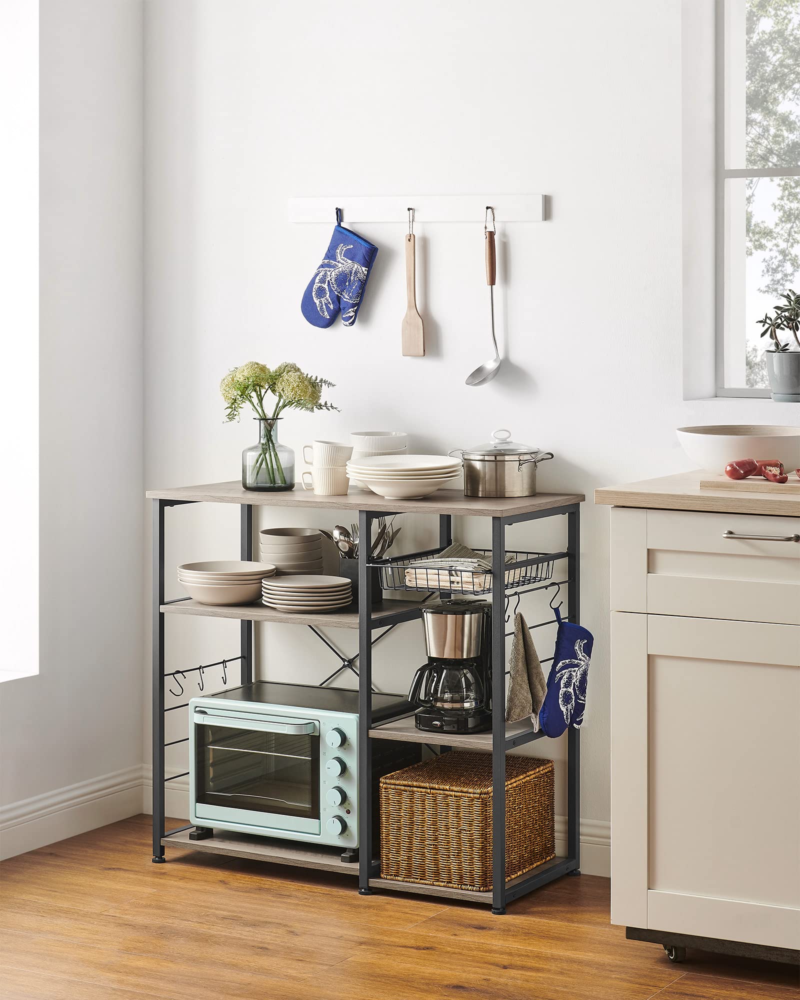 VASAGLE Baker's Rack, Coffee Bar Stand with Charging Station, 35.6 Inches Tall, Storage Shelves, Pull-Out Wire Basket, Table for Microwave, Kitchen, Rustic Brown and Ink Black UKKS036K01